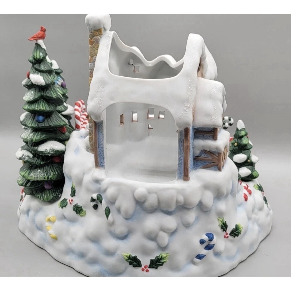 PartyLite Snowbell Candle Holder Ice Skating Snowman Christmas Music Box (P7651) - Picture 5 of 5